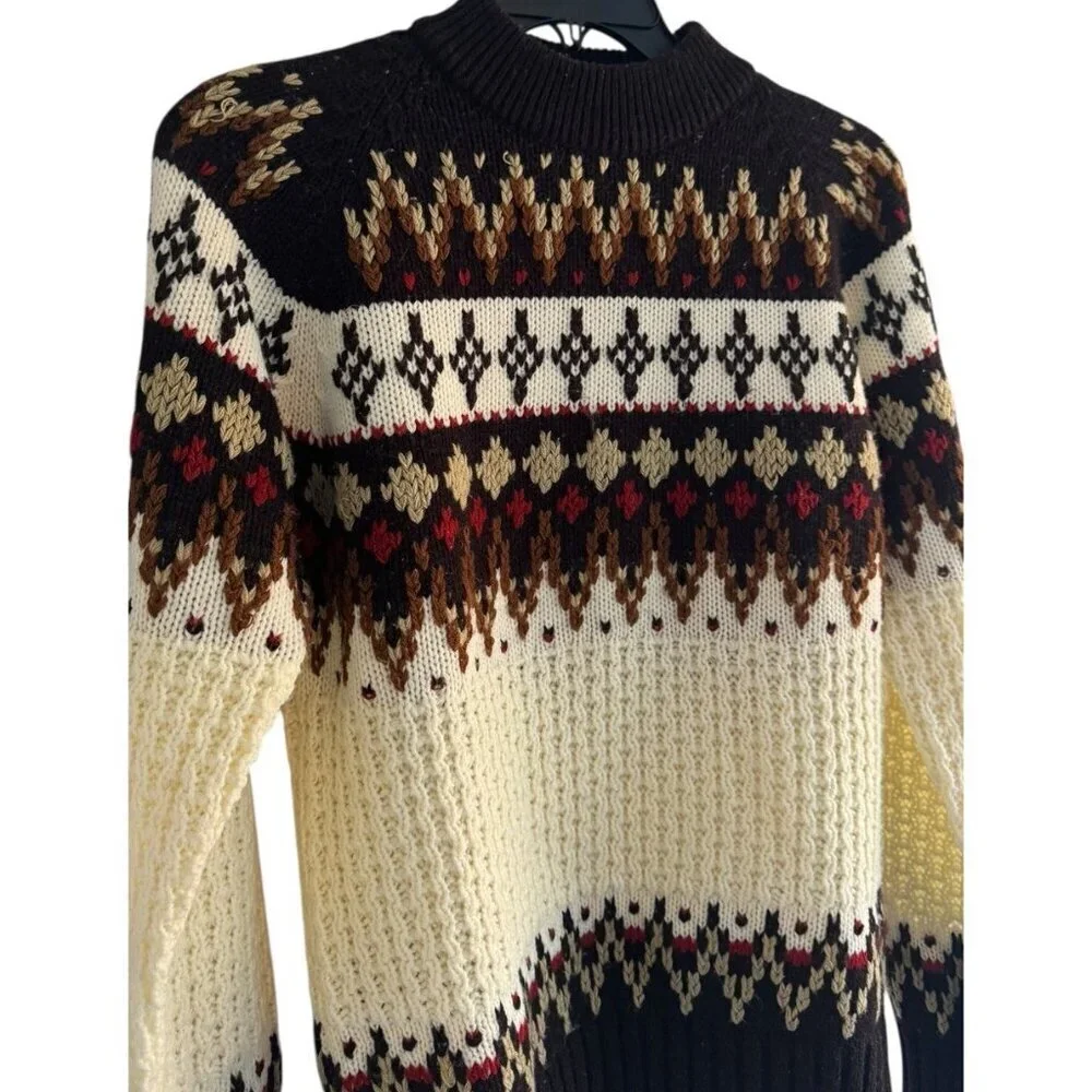 Vintage The BROADWAY Men's Sz M / L Brown Cream Black Pullover Acrylic Sweater